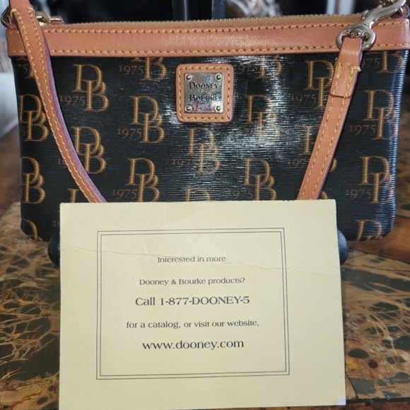 Dooney & Bourke Monogram Handbag - Black and Brown - Picture 5 of 6